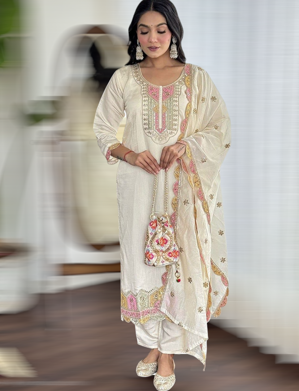 Noorani Ivory Grace