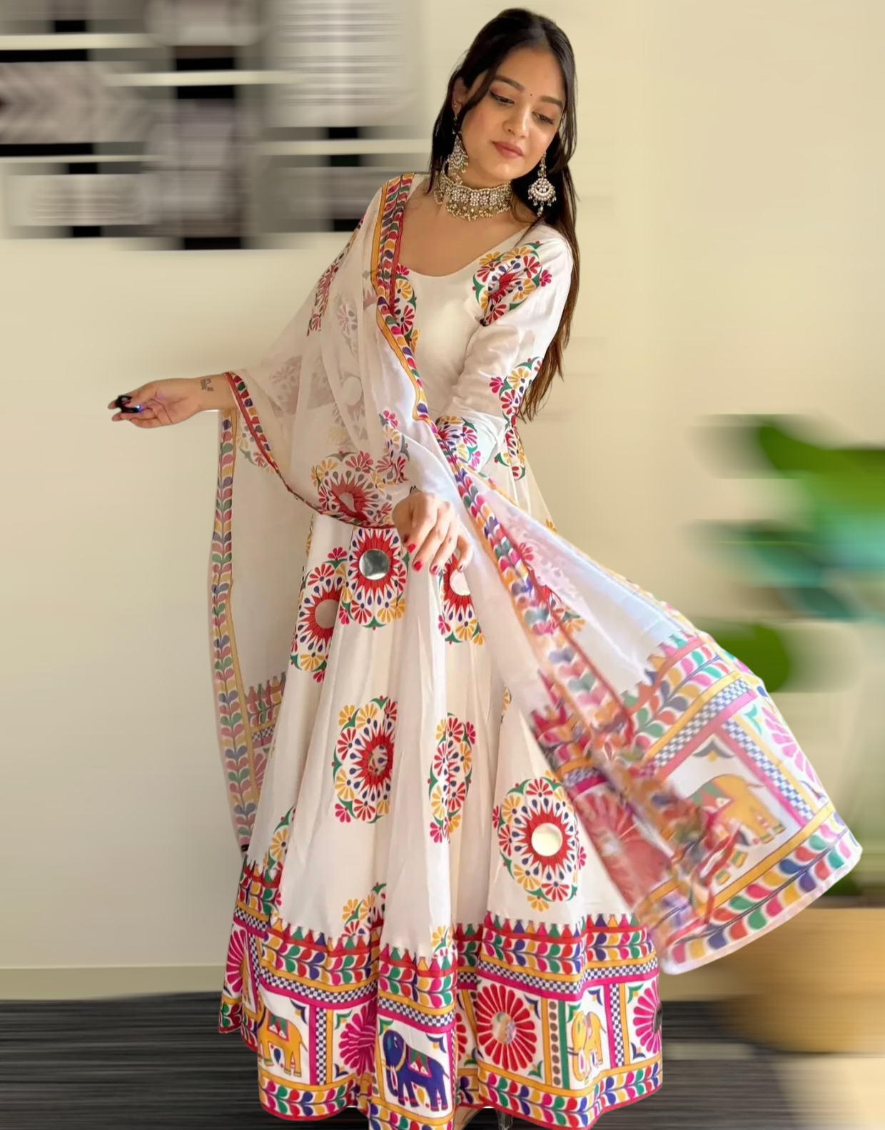 NavRiwaaz Luxe